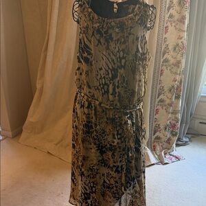 Studio Olive and Black Printed Midi Dress